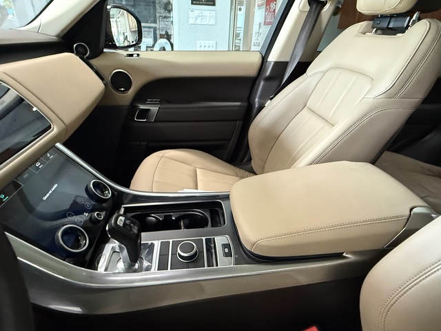 2021 Land Rover Range Rover Sport