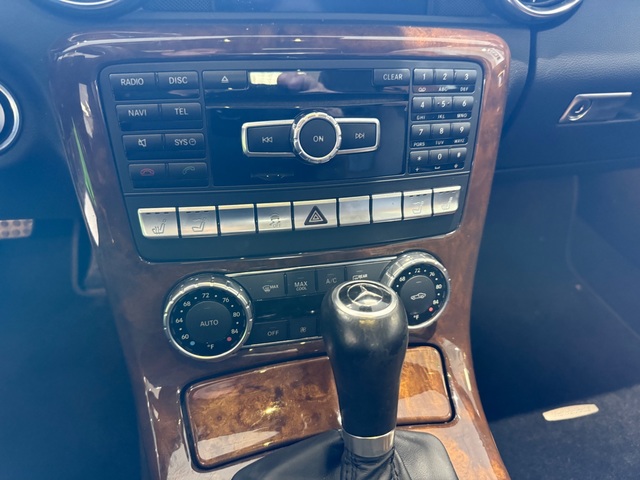 2015 Mercedes-Benz SLK 250