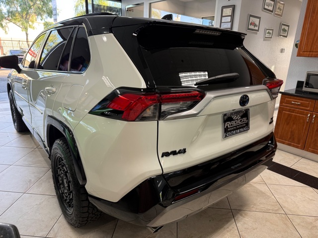 2022 Toyota Rav 4 Hybrid XSE