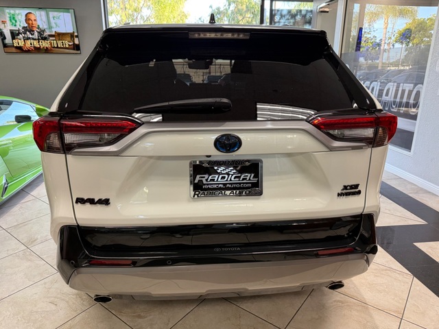 2022 Toyota Rav 4 Hybrid XSE
