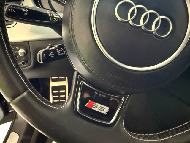 2016 Audi S8 S8 4.0T Quattro
