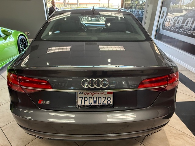 2016 Audi S8 S8 4.0T Quattro
