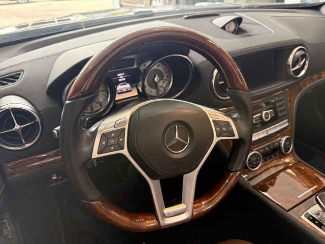 2013 Mercedes-Benz SL 550 Convertible