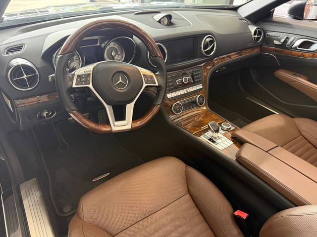 2013 Mercedes-Benz SL 550 Convertible