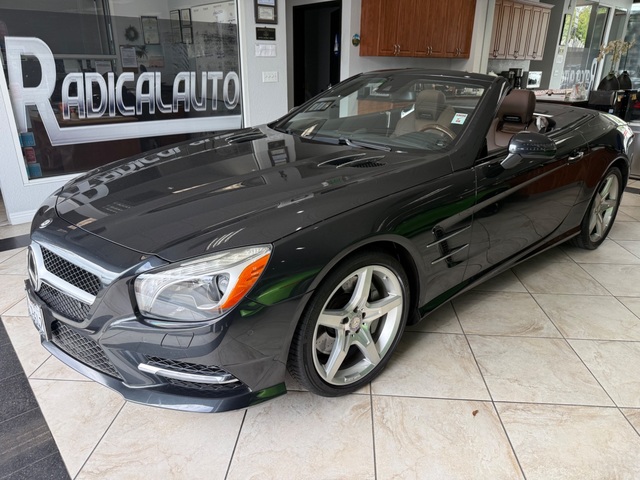 2013 Mercedes-Benz SL 550 Convertible
