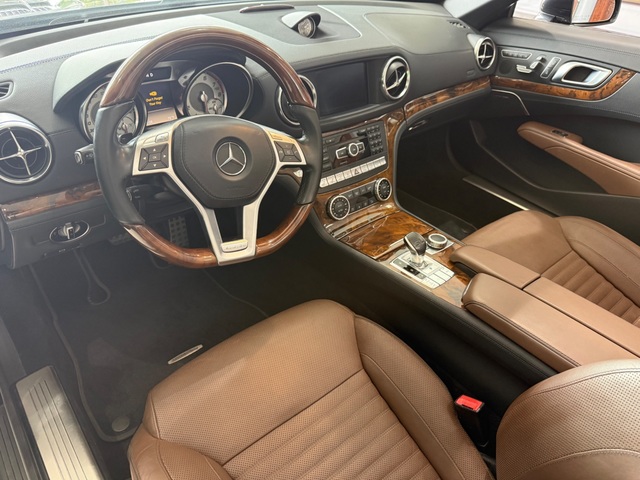 2013 Mercedes-Benz SL 550 Convertible