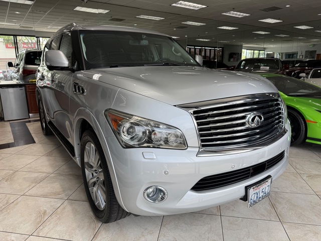2013 INFINITI QX 56 4WD