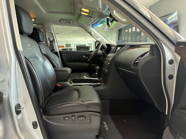 2013 INFINITI QX 56 4WD