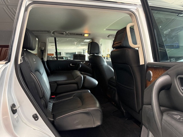 2013 INFINITI QX 56 4WD