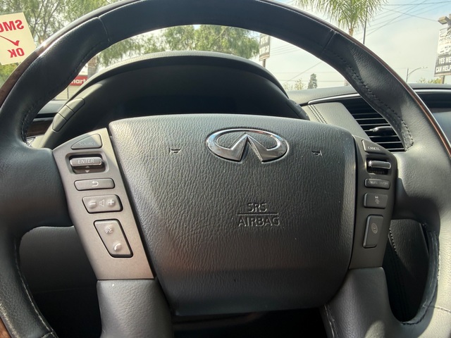 2013 INFINITI QX 56 4WD