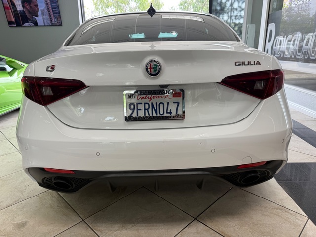 2022 Alfa Romeo Giulia Ti Veloce