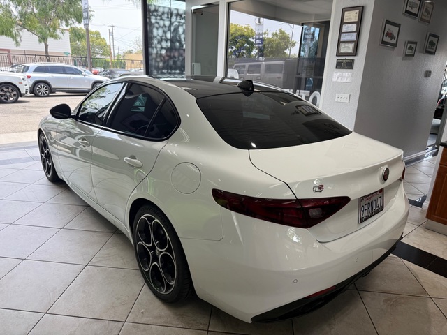 2022 Alfa Romeo Giulia Ti Veloce
