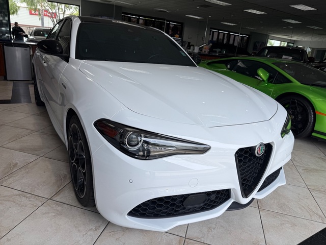 2022 Alfa Romeo Giulia Ti Veloce