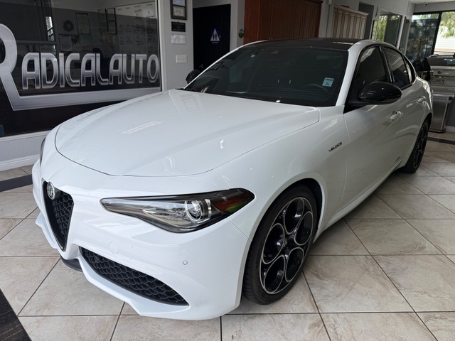 2022 Alfa Romeo Giulia Ti Veloce