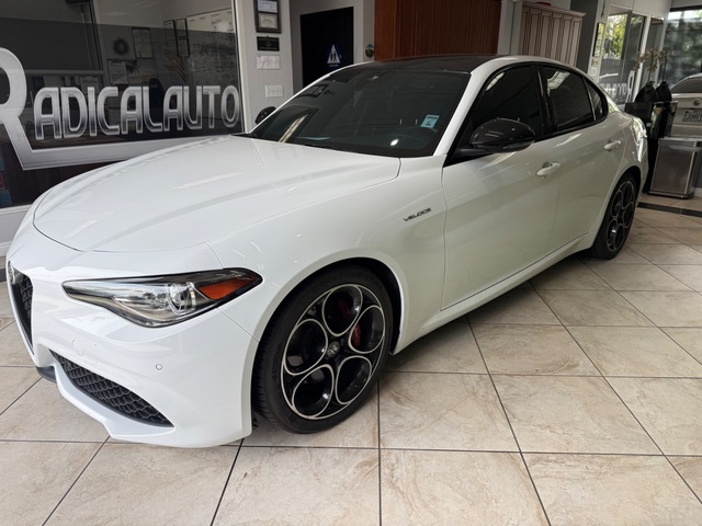 2022 Alfa Romeo Giulia 2.0 Ti Veloce Auto's photo