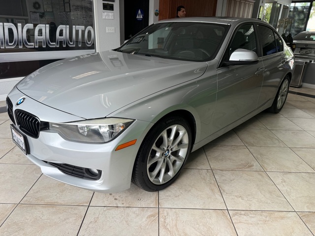 2015 BMW 320i RWD