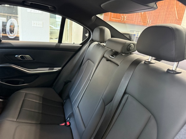 2019 BMW 330i
