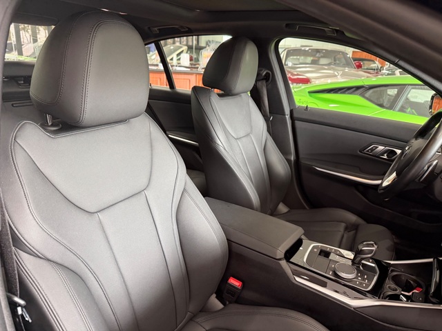 2019 BMW 330i 330i