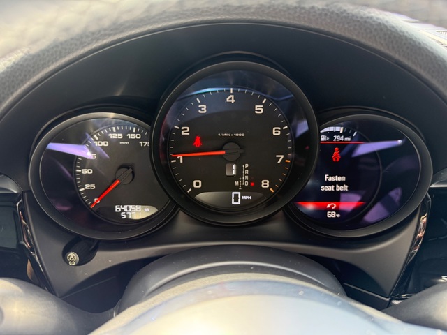 2018 Porsche Macan Awd