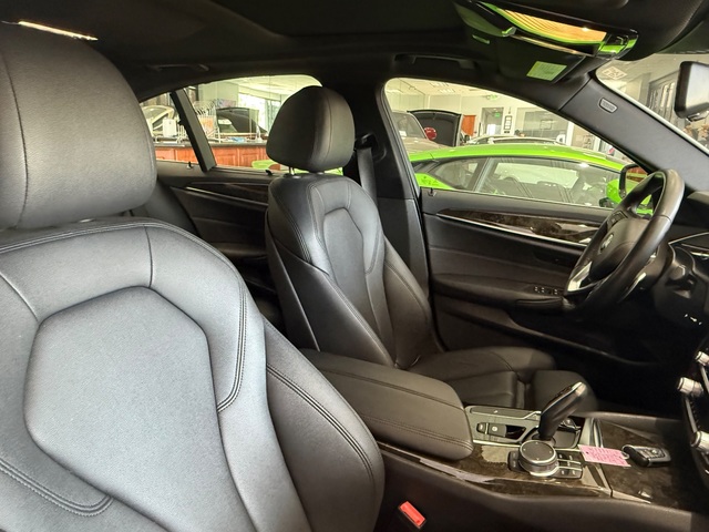 2018 BMW 530i