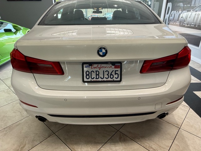 2018 BMW 530i