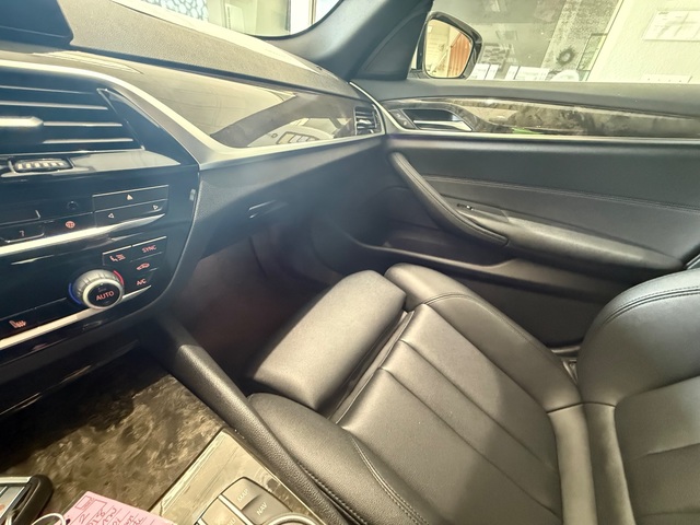 2018 BMW 530i