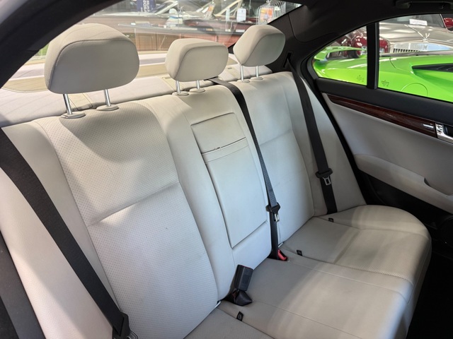 2011 Mercedes-Benz C-class C 300 Luxury