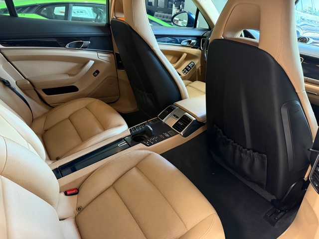 2016 Porsche Panamera 4S Edition