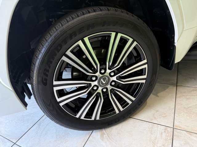 2025 Lexus LX 600 Luxury