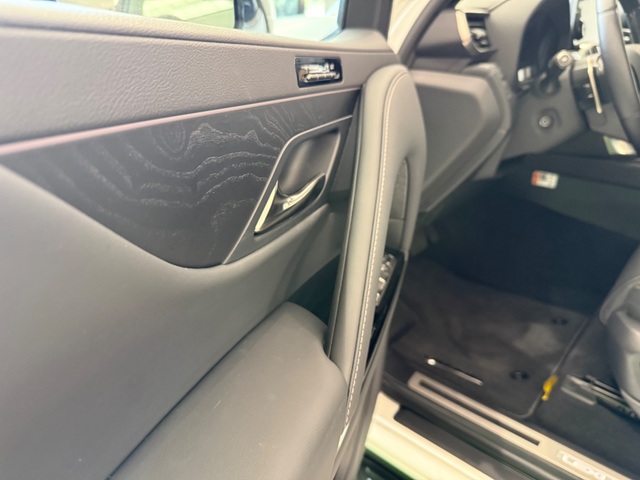 2025 Lexus LX 600 Luxury