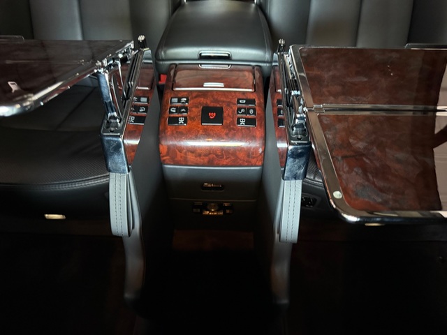 2005 Maybach 57