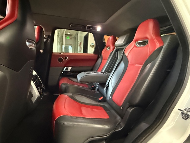 2020 Land Rover Range Rover Sport SVR