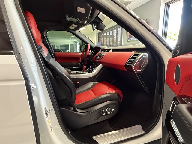 2020 Land Rover Range Rover Sport SVR