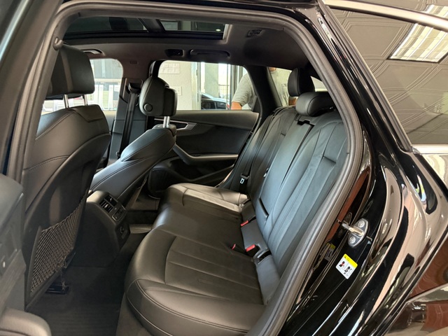 2017 Audi A4 Prestige