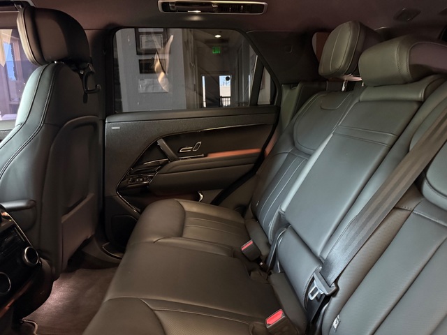 2024 Land Rover Range Rover Sport P360 SE