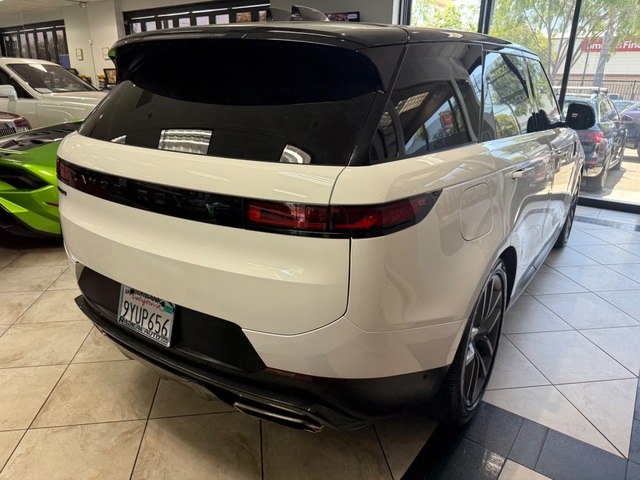 2024 Land Rover Range Rover Sport P360 SE