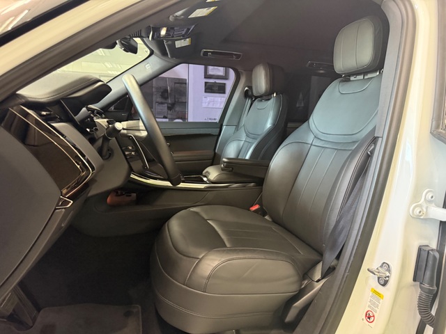 2024 Land Rover Range Rover Sport P360 SE