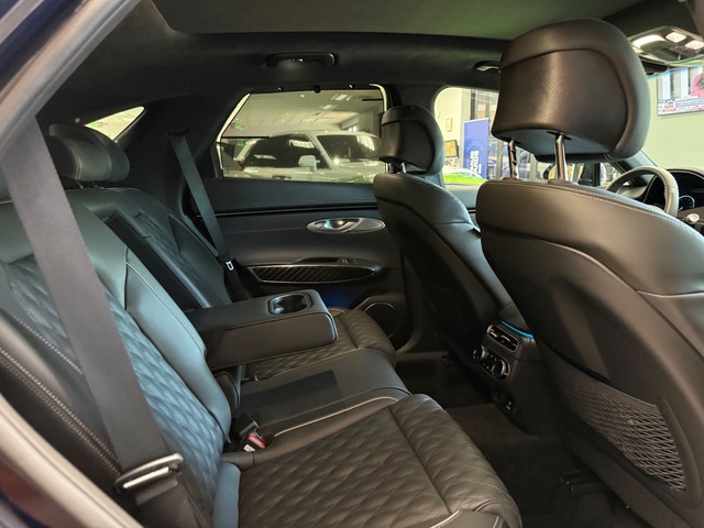 2025 Genesis GV70 3.5T