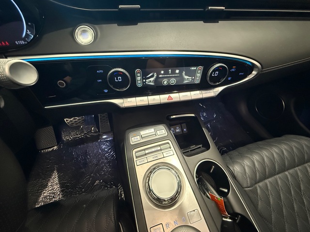 2025 Genesis GV70 3.5T