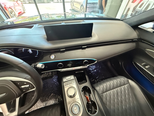 2025 Genesis GV70 3.5T
