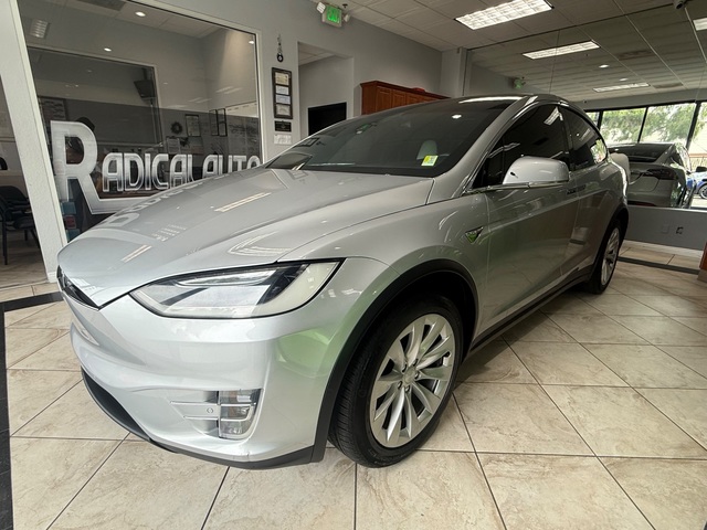 2017 Tesla Model X 75D