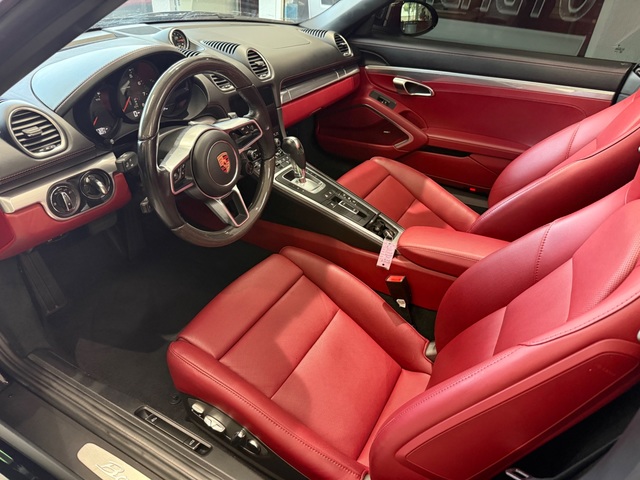 2024 Porsche 718 Boxster