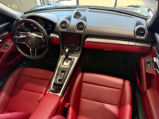 2024 Porsche 718 Boxster