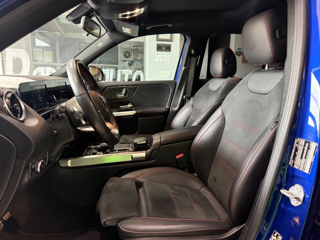 2021 Mercedes-Benz GLB 250 GLB 250
