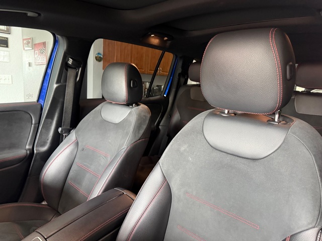 2021 Mercedes-Benz GLB 250 GLB 250