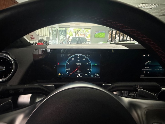 2021 Mercedes-Benz GLB 250 GLB 250