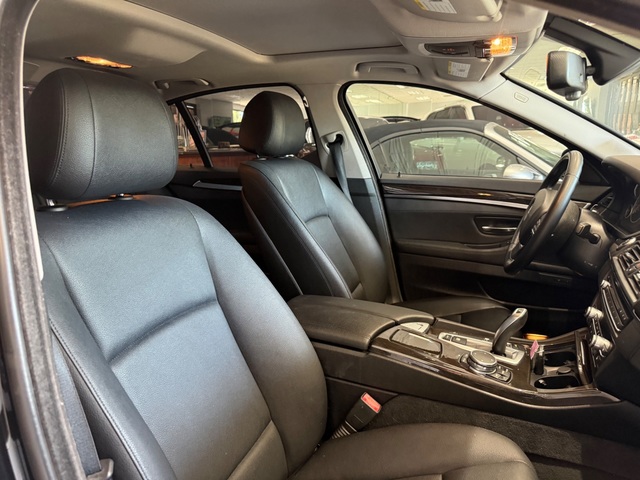2015 BMW 5 Series 528I