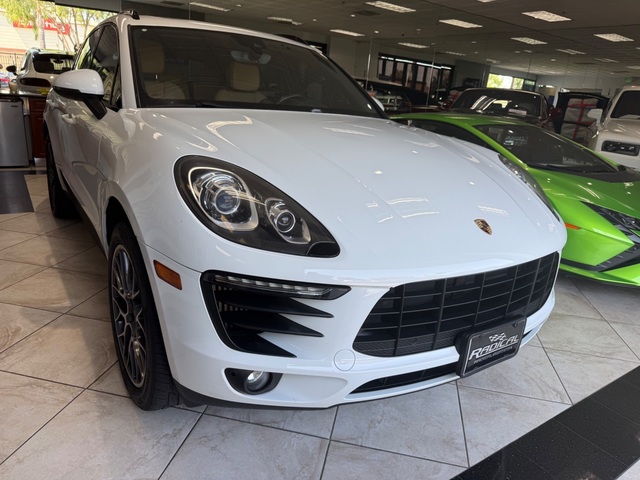 2017 Porsche Macan S