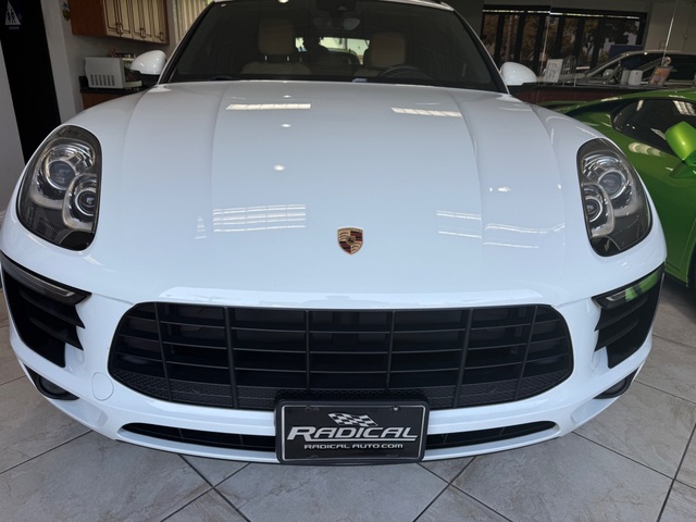 2017 Porsche Macan S