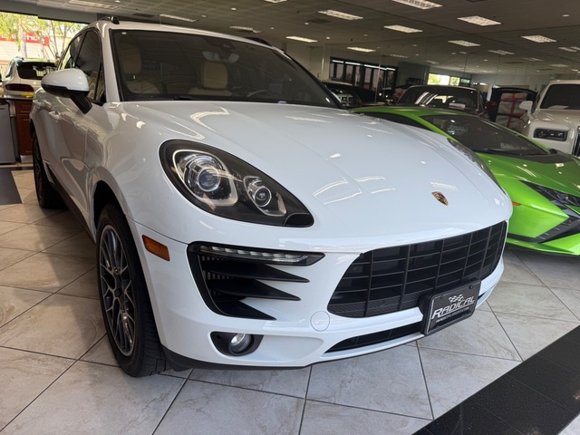 2017 Porsche Macan S